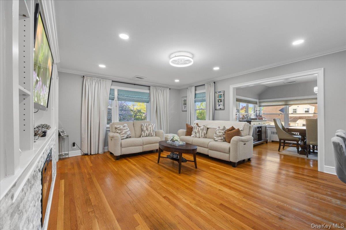 1 Francis Lane Property Photo 4