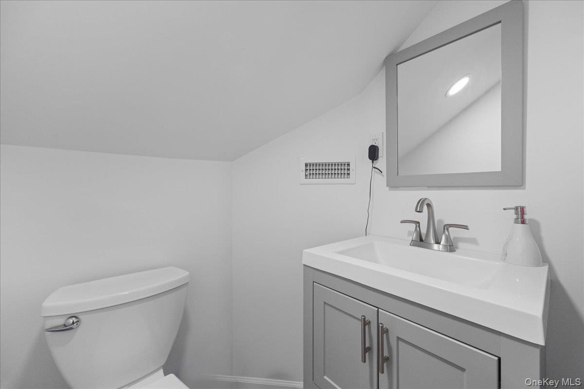 1 Francis Lane Property Photo 24