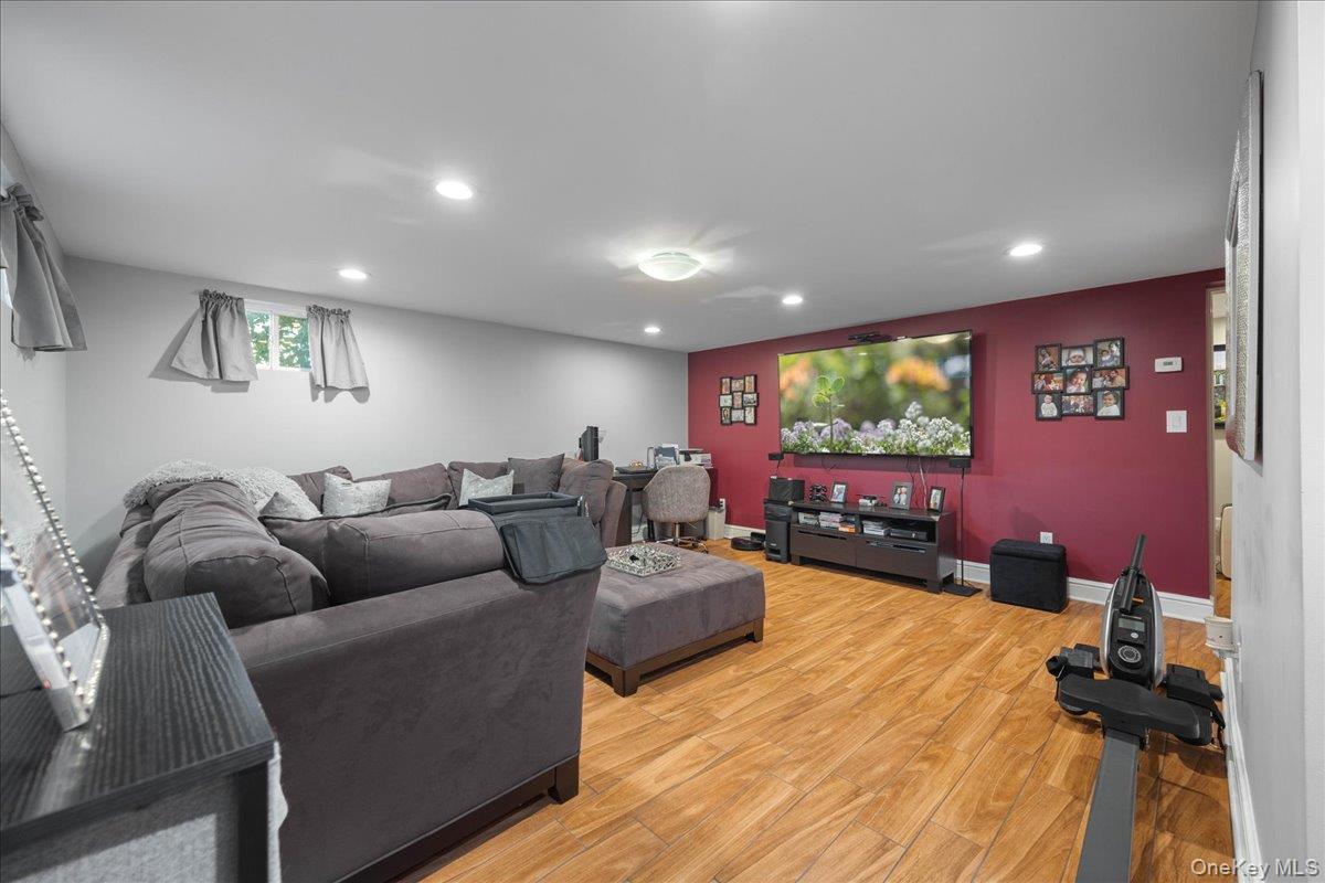 1 Francis Lane Property Photo 25