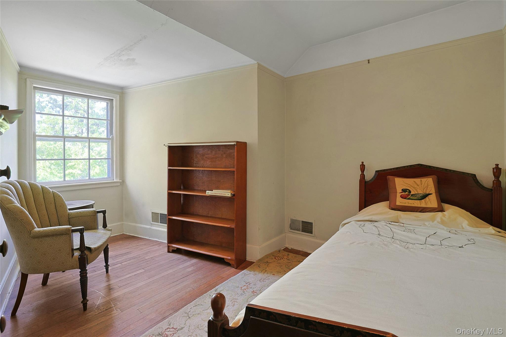982 Bradley Parkway Property Photo 26