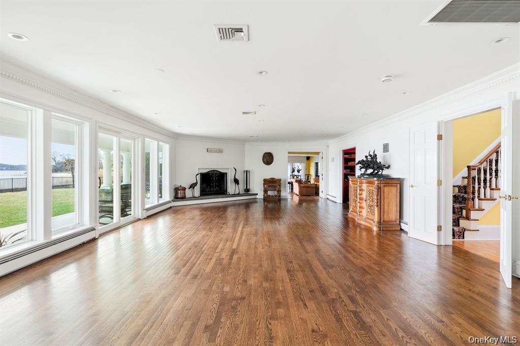 33 Beach Road Property Photo 8