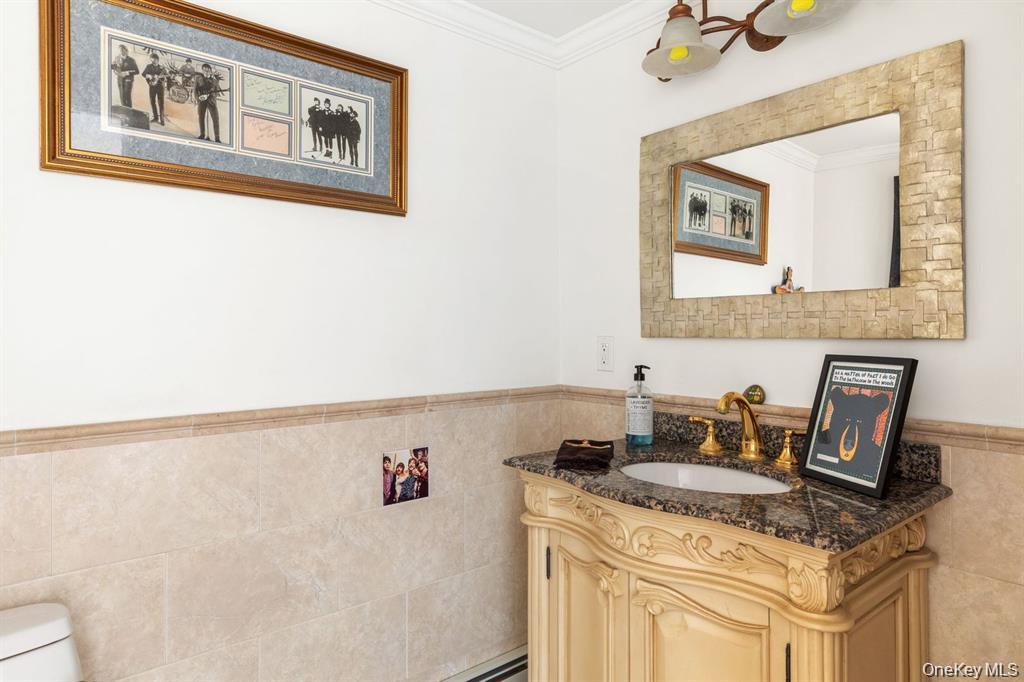 33 Beach Road Property Photo 16