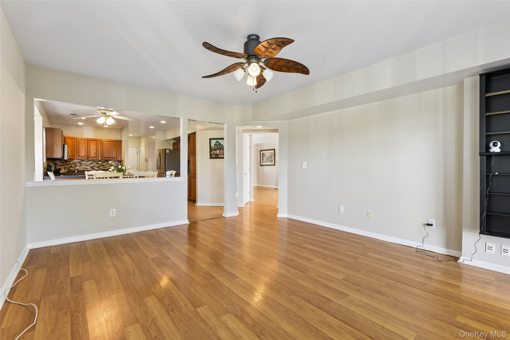 14 Julia Circle 14 Property Photo 8