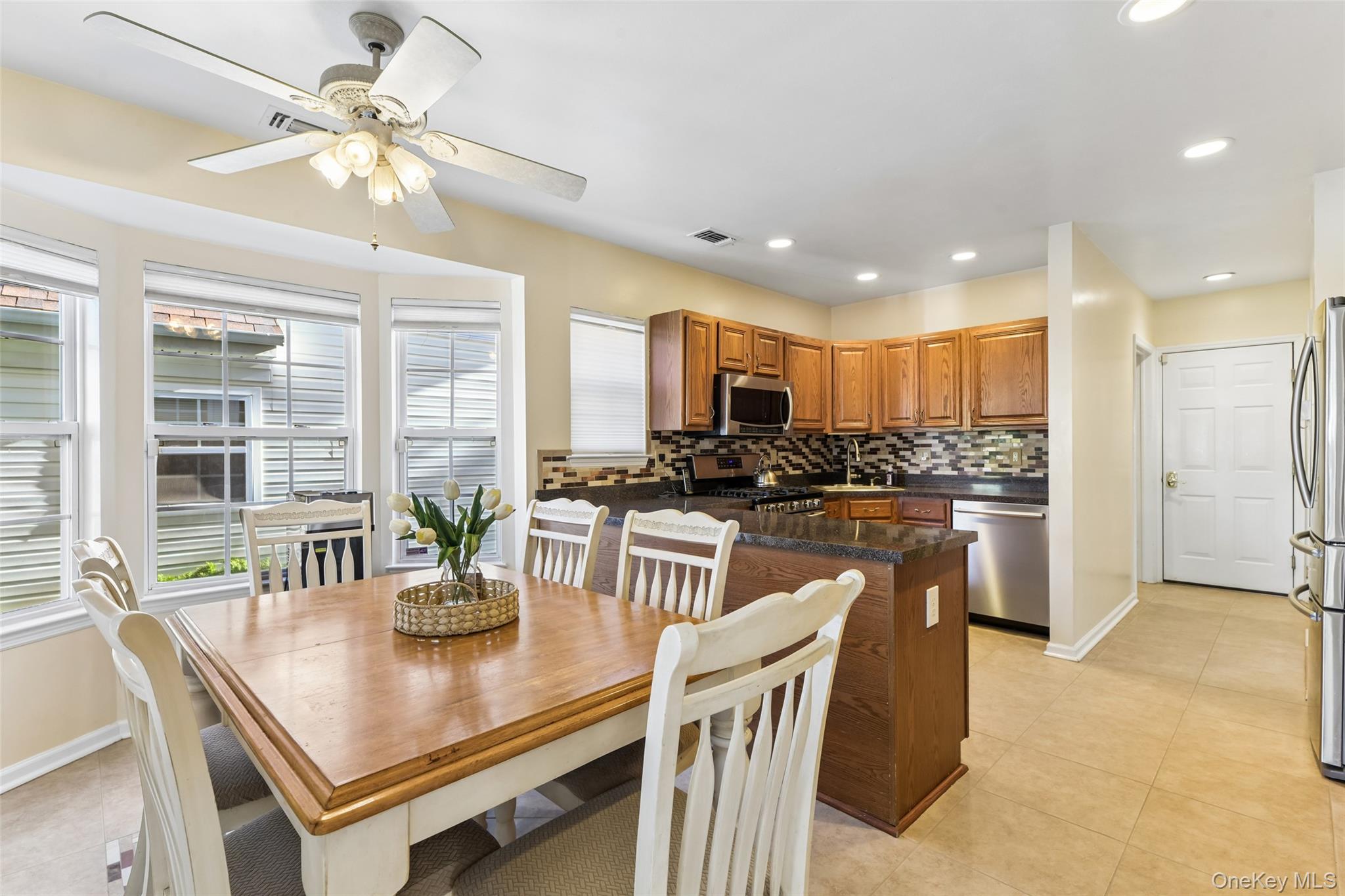 14 Julia Circle 14 Property Photo 12