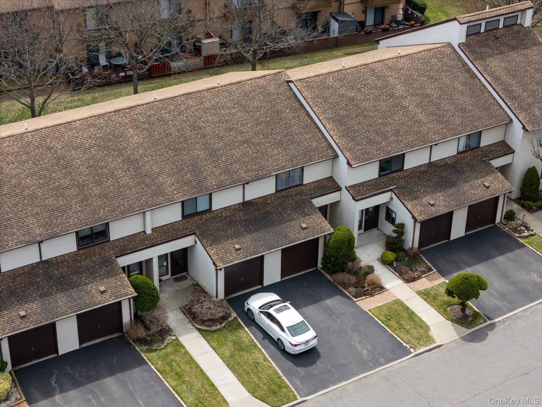 100 Daly Boulevard 2005 Property Photo 46
