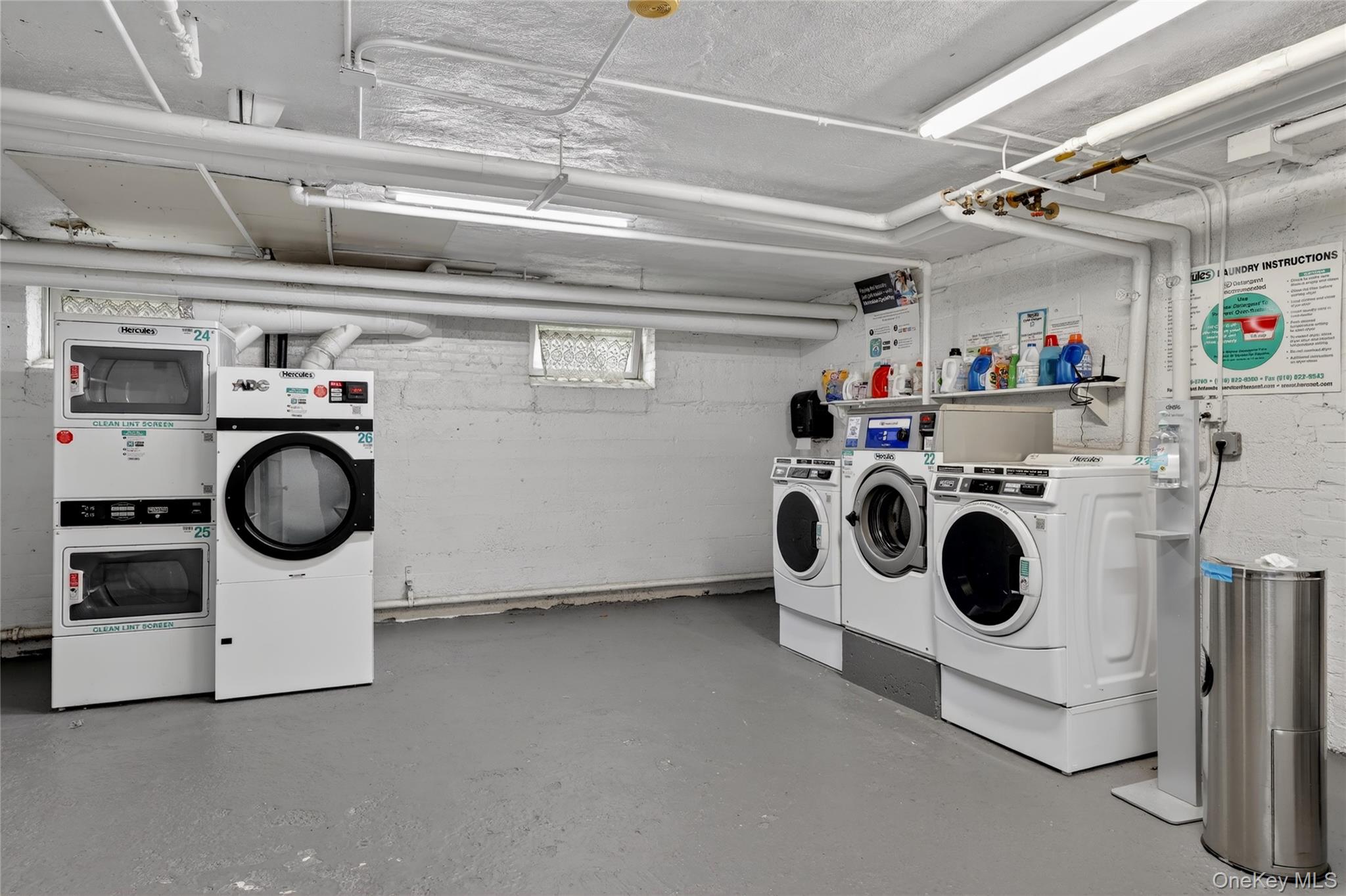 765 N Broadway 15b Property Photo 13
