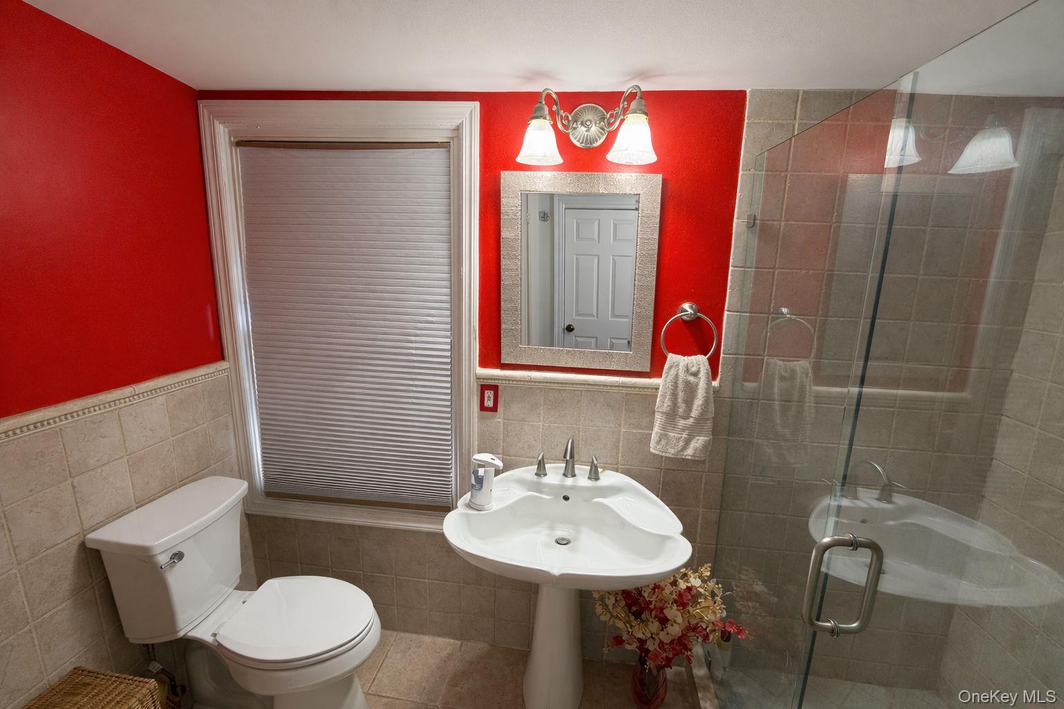 7 Meyer Avenue Property Photo 31