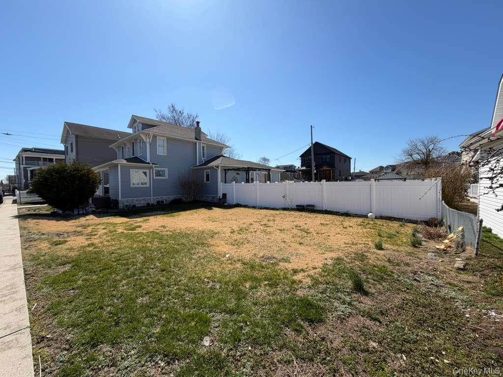 7 Meyer Avenue Property Photo 48