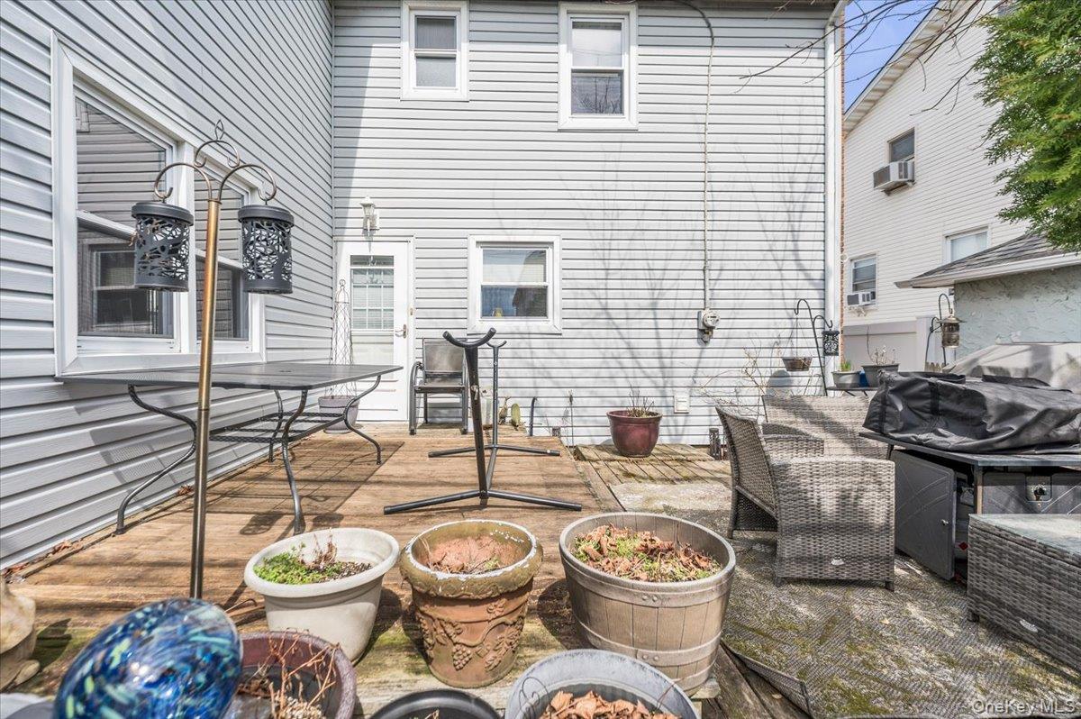 806 E Chester Street Property Photo 23