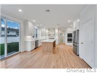 87 West Avenue Property Photo 14