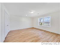 87 West Avenue Property Photo 18