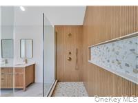 87 West Avenue Property Photo 23