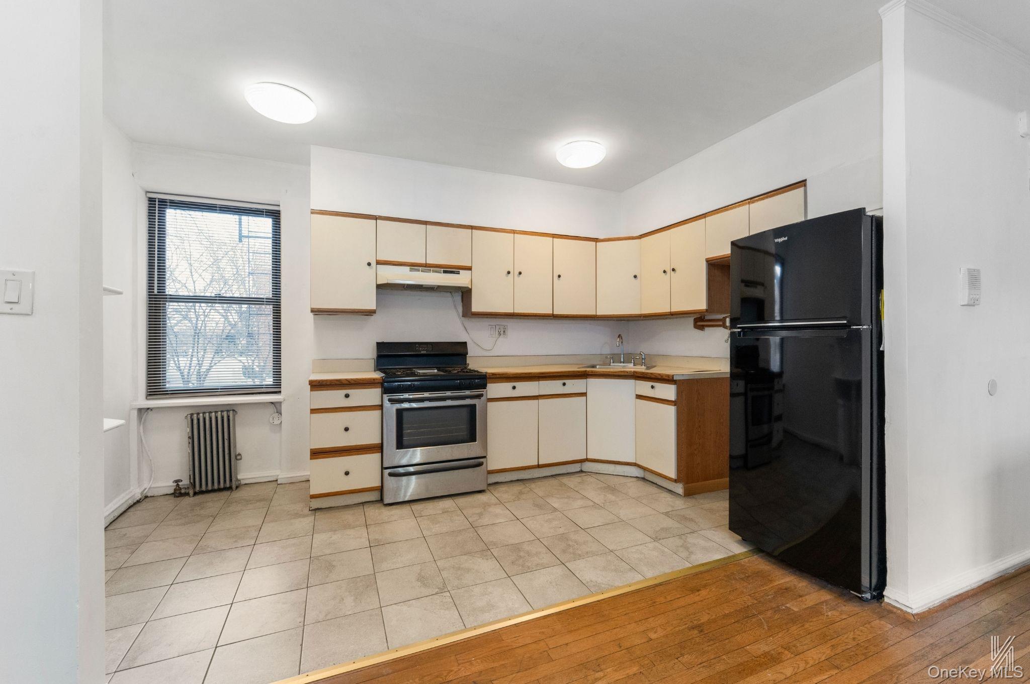 22-43 77th Street C1 Property Photo 9