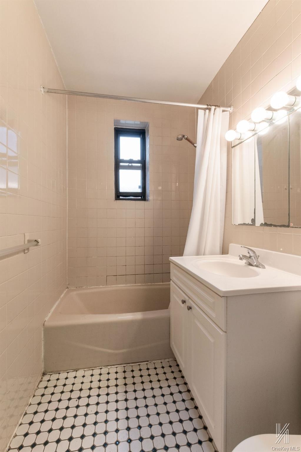 22-43 77th Street C1 Property Photo 18
