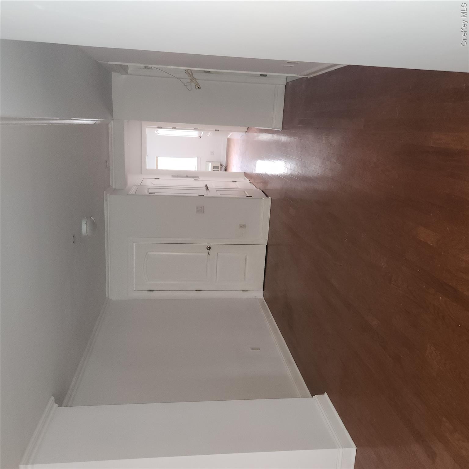85-15 120th Street 3a Property Photo 5