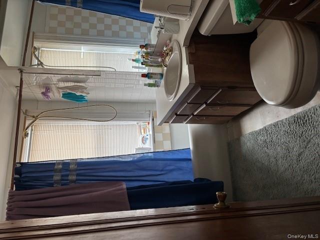 3243 Tenbroeck Avenue Property Photo 10