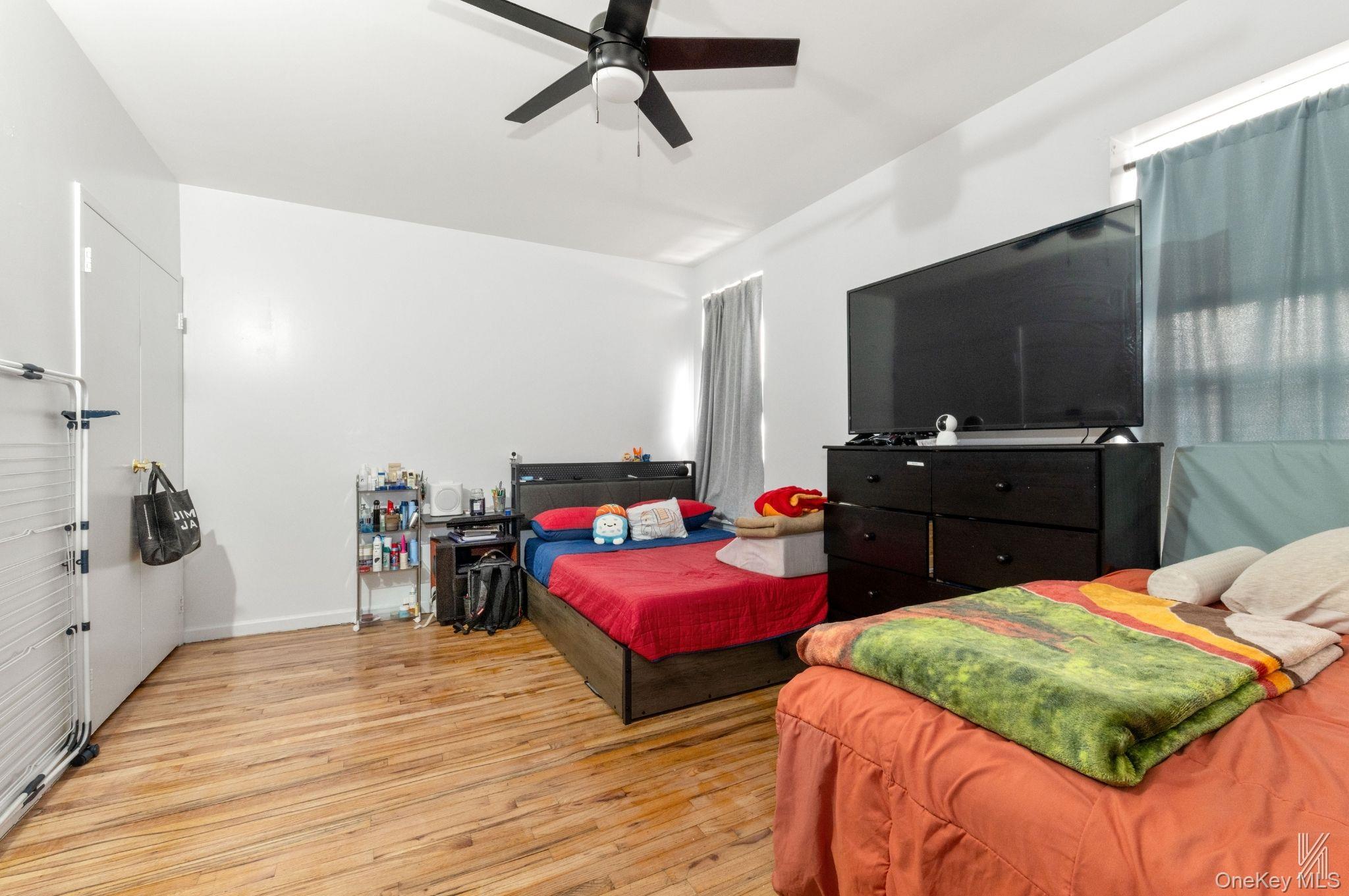 426 54th Street Property Photo 8
