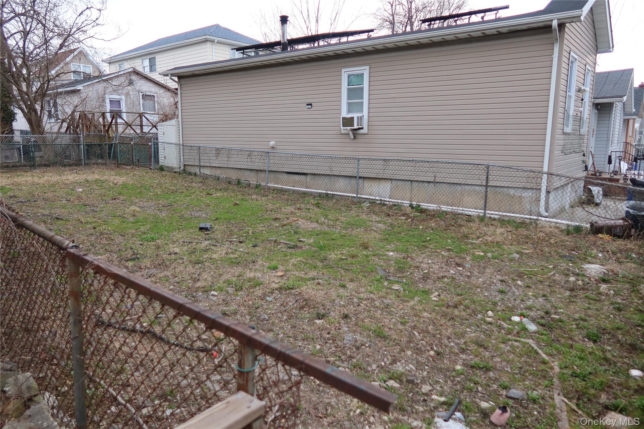 22b Edgewater Park Property Photo 3