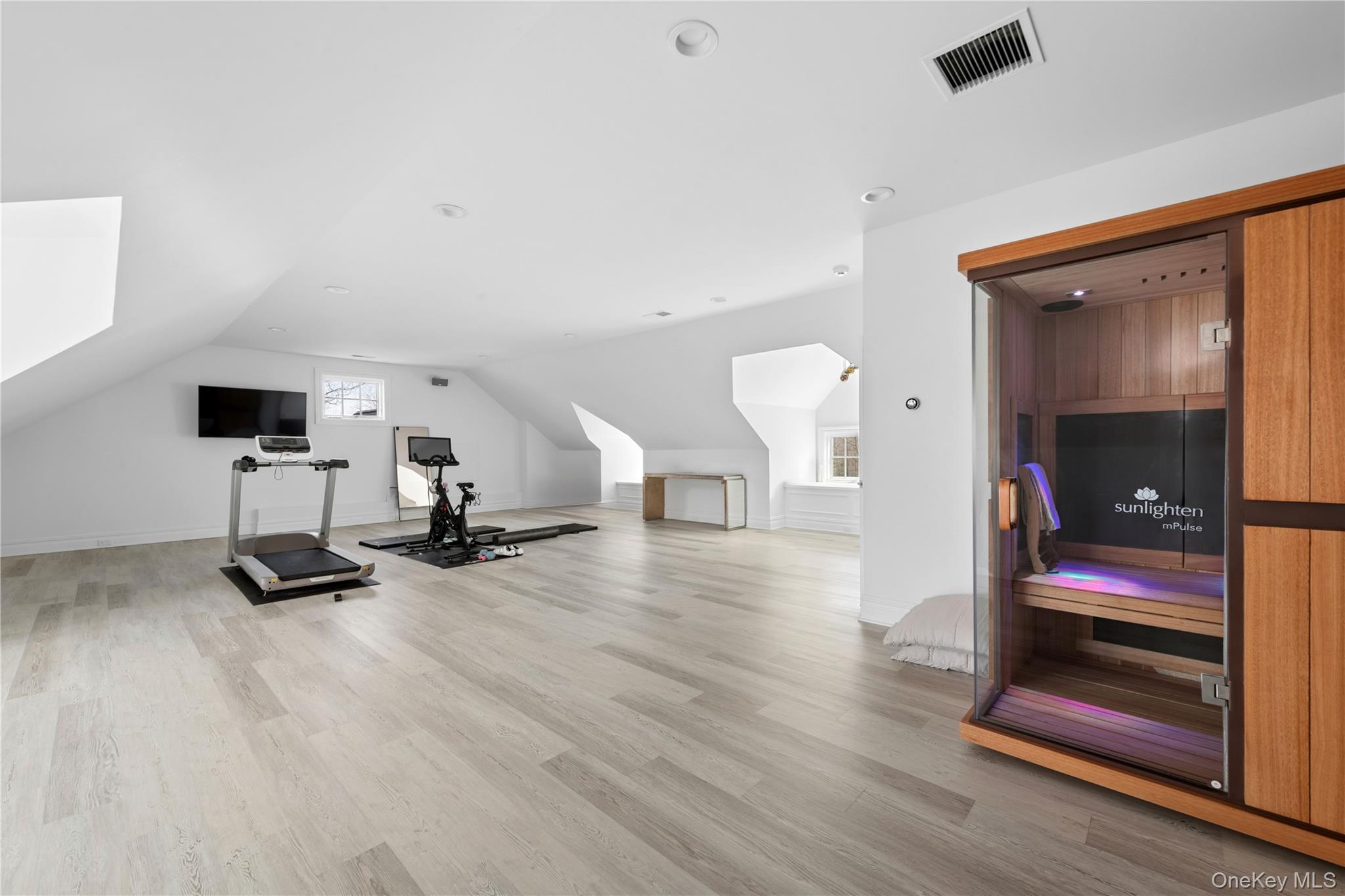 4 Ravenglass Drive Property Photo 26