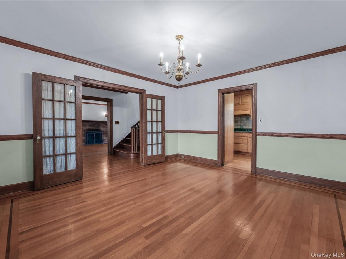 2807 157th Street Property Photo 9