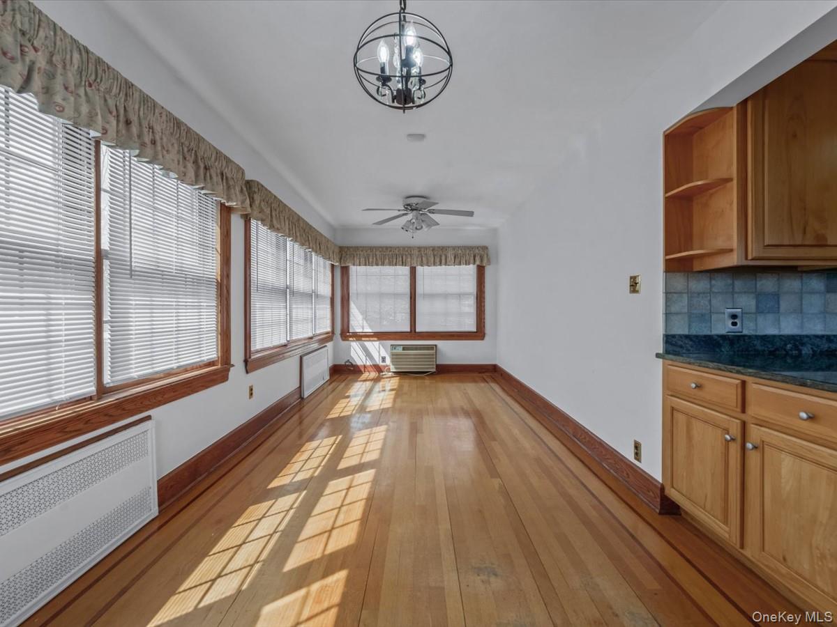 2807 157th Street Property Photo 14