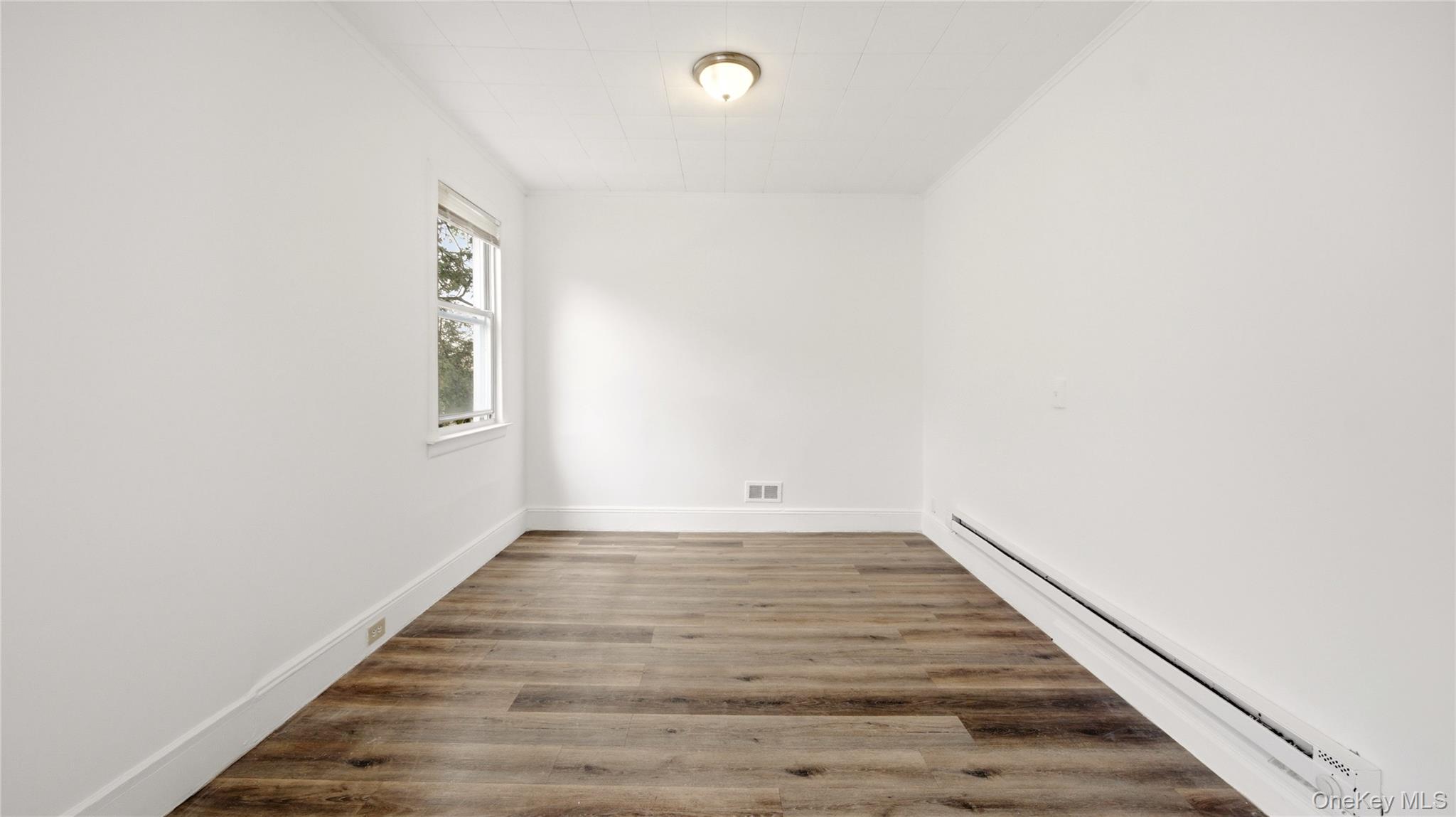 34 S High Street Property Photo 10