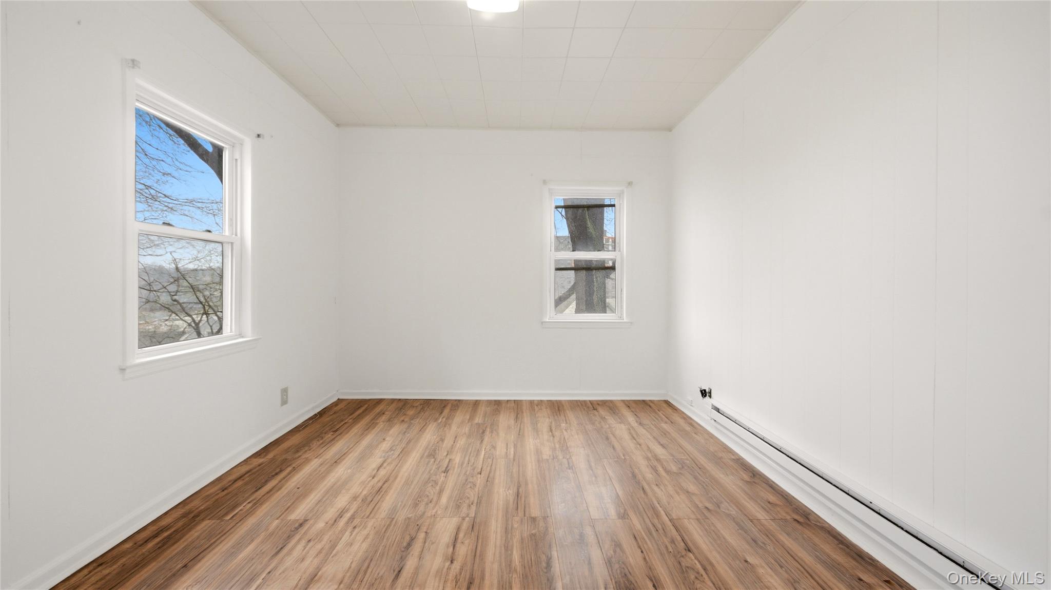 34 S High Street Property Photo 14