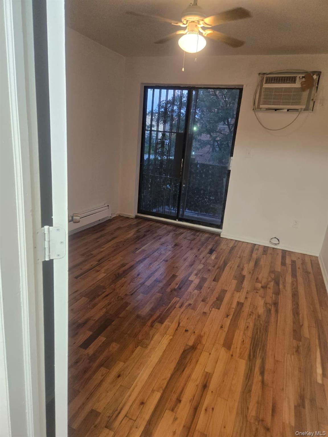 5528 98th Street Property Photo 21