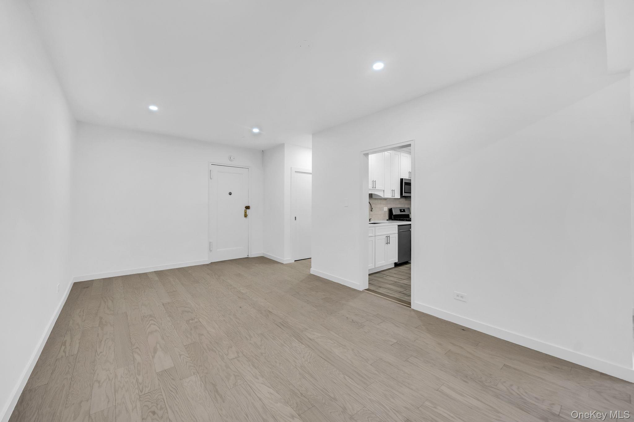 162-41 Powells Cove Boulevard 5c Property Photo 6
