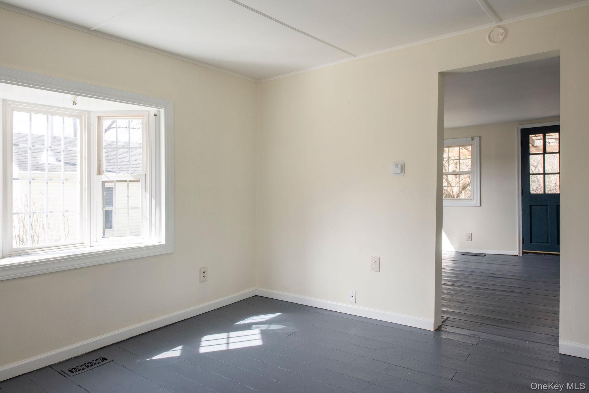 84 Montgomery Street Property Photo 6