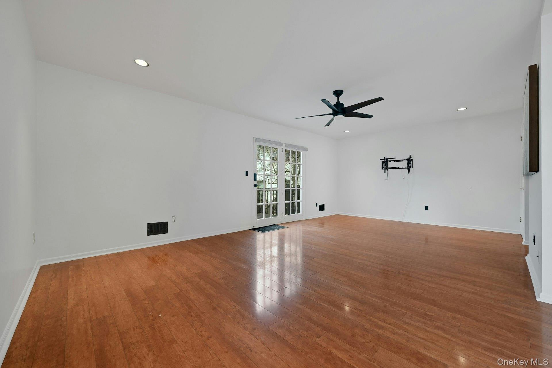 62 Somerset Drive Property Photo 7