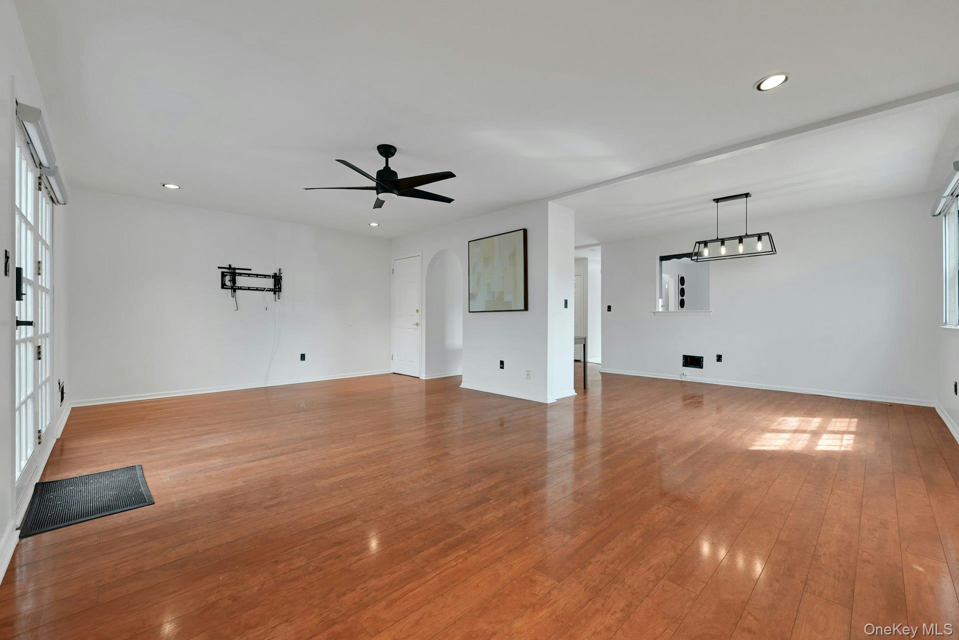 62 Somerset Drive Property Photo 8