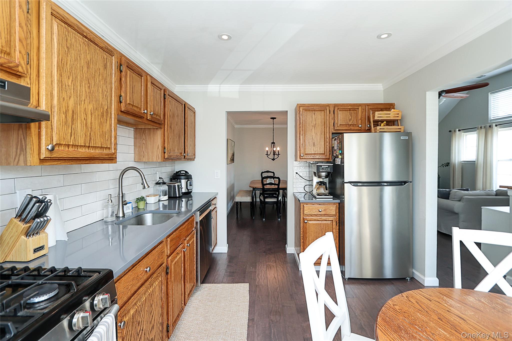 20-22 Broadlawn Drive Property Photo 13