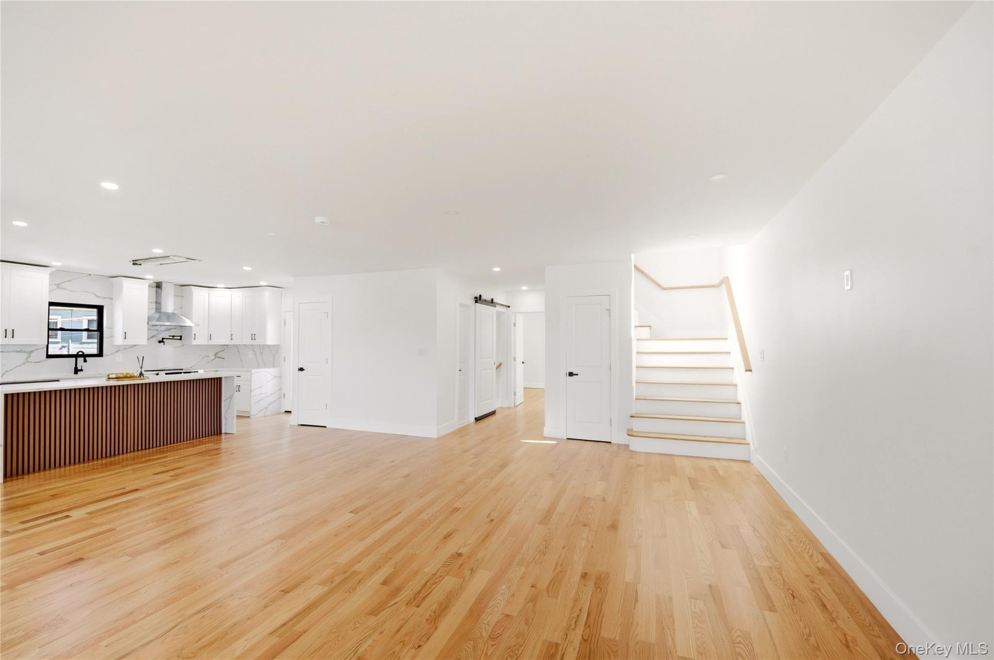 8 Hunt Avenue Property Photo 4
