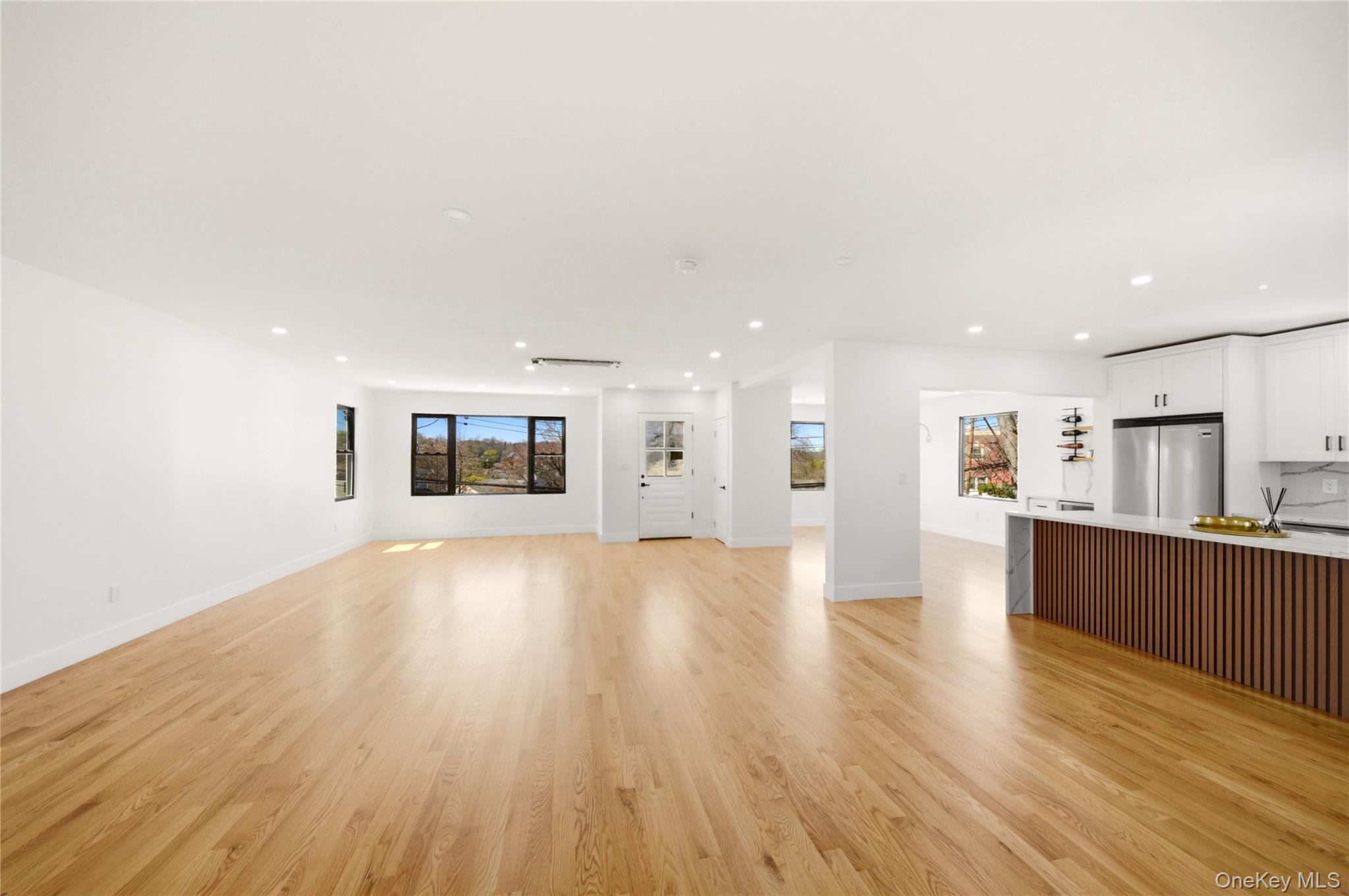 8 Hunt Avenue Property Photo 7