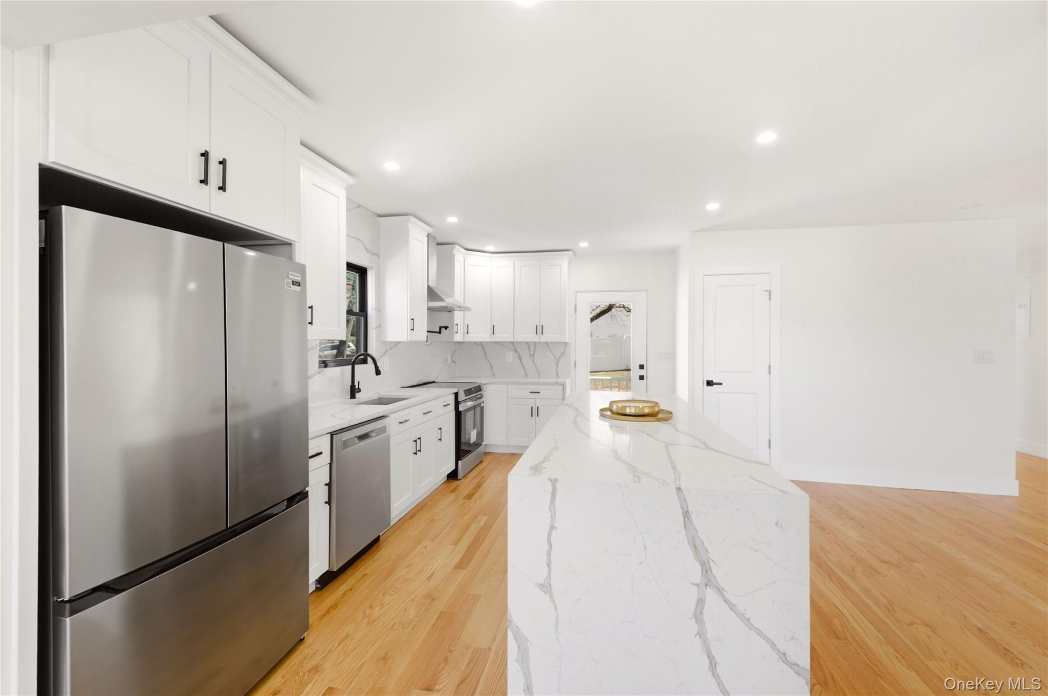 8 Hunt Avenue Property Photo 10