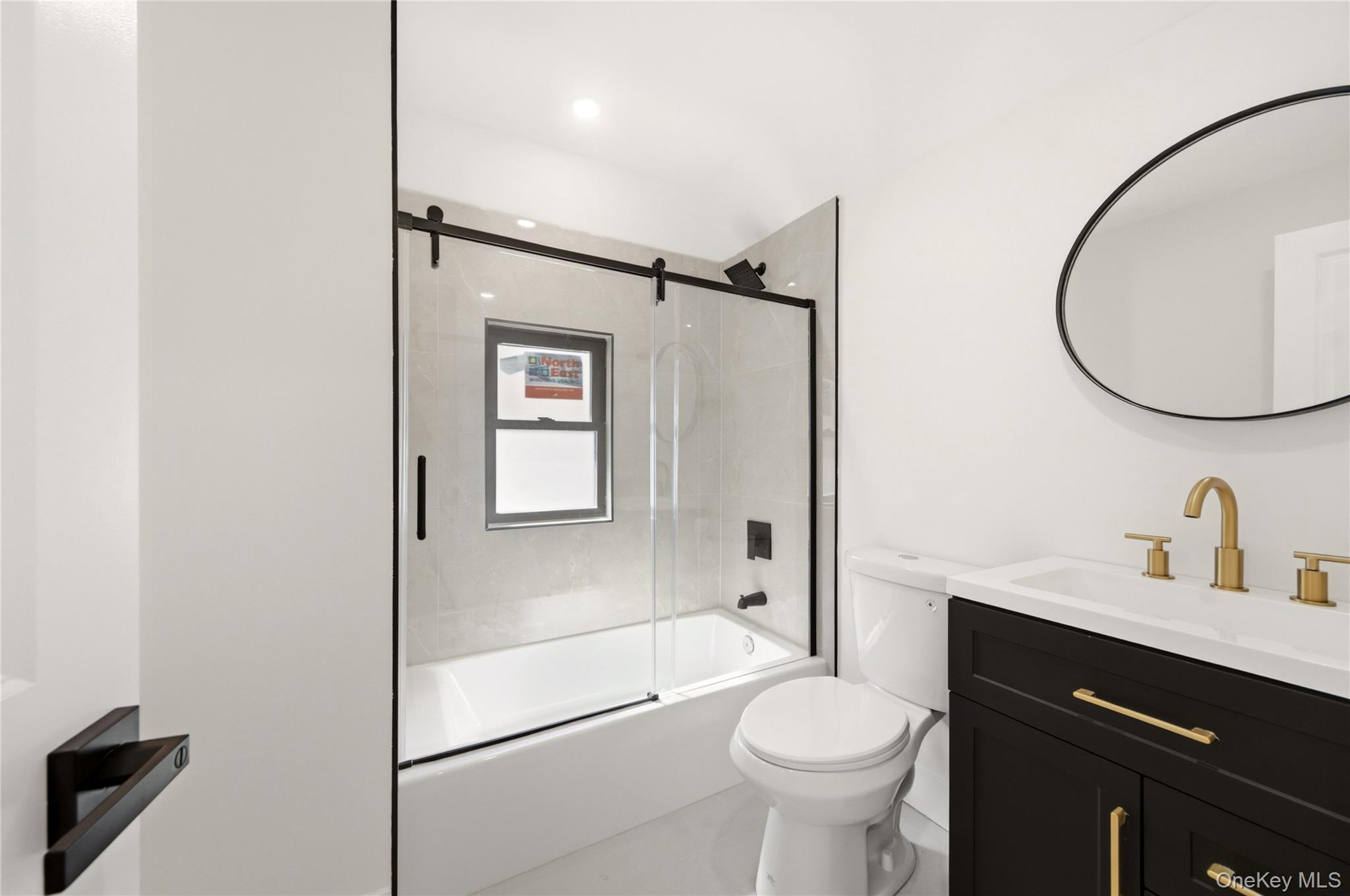 8 Hunt Avenue Property Photo 18
