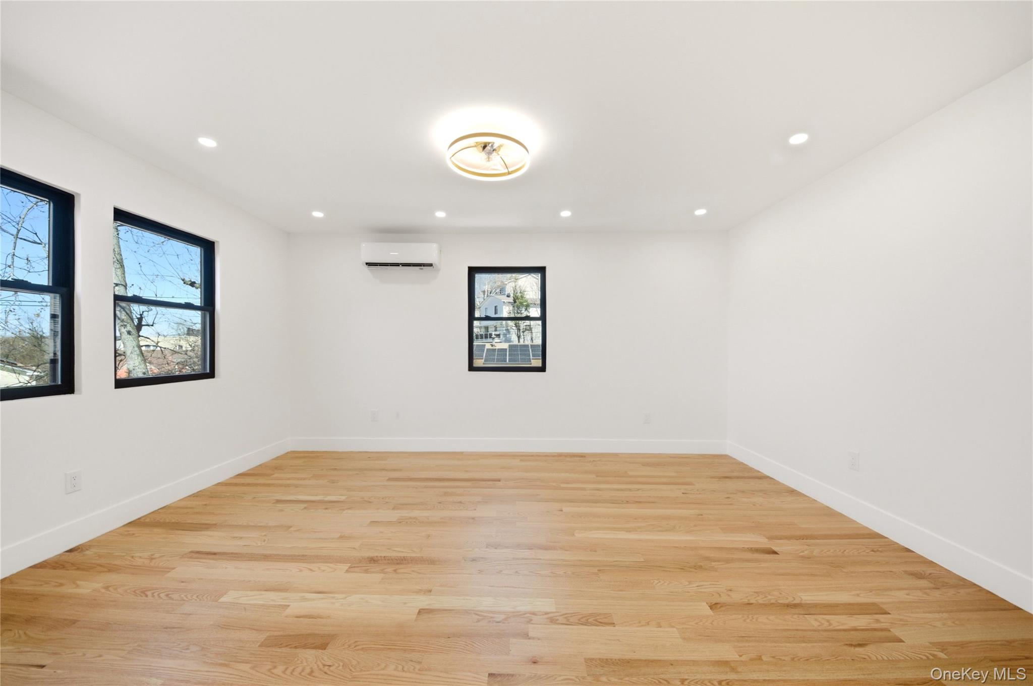 8 Hunt Avenue Property Photo 26