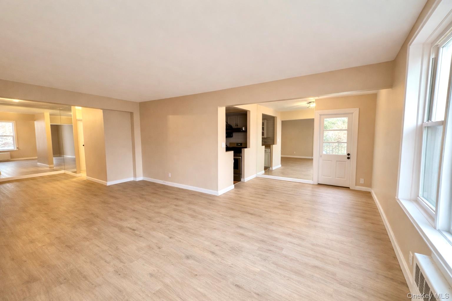 245 Rumsey Road 3e Property Photo 4