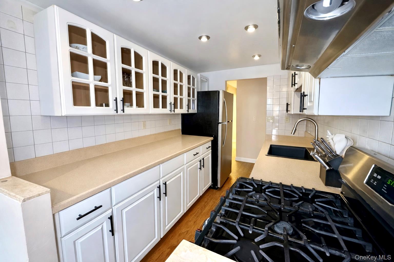 245 Rumsey Road 3e Property Photo 8