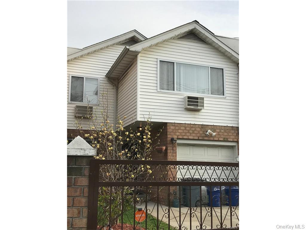2226 Norton Avenue Property Photo 1