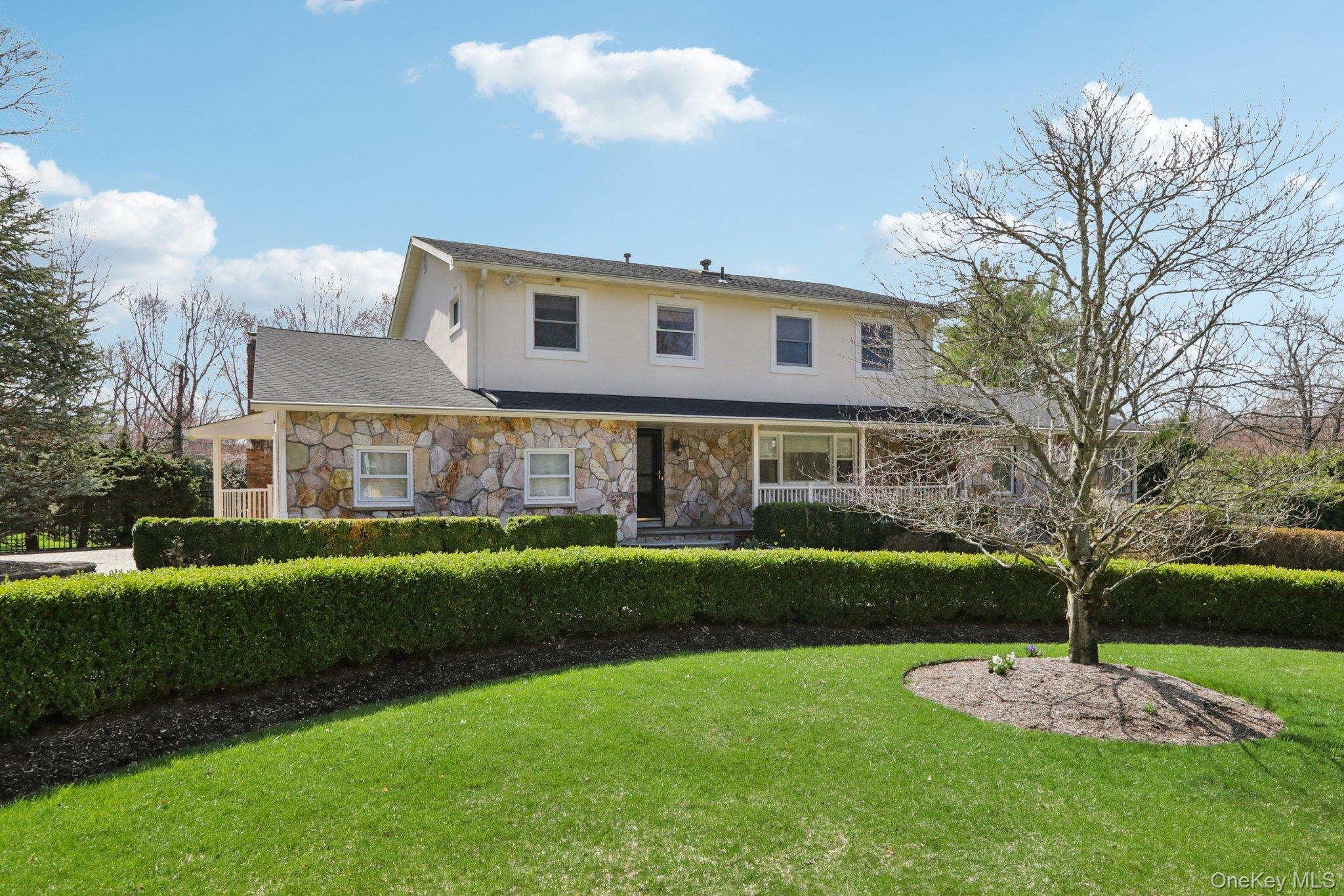 17 Rolling Ridge Road Property Photo 1