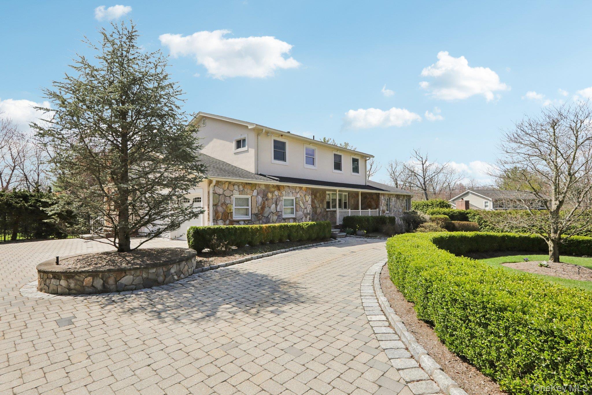 17 Rolling Ridge Road Property Photo 3