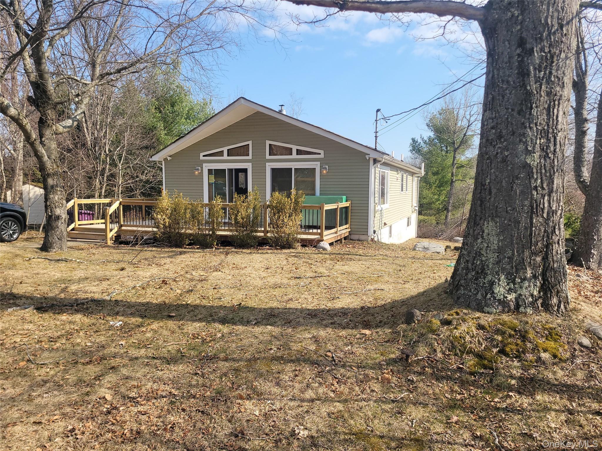 30 Straight Path Property Photo 1