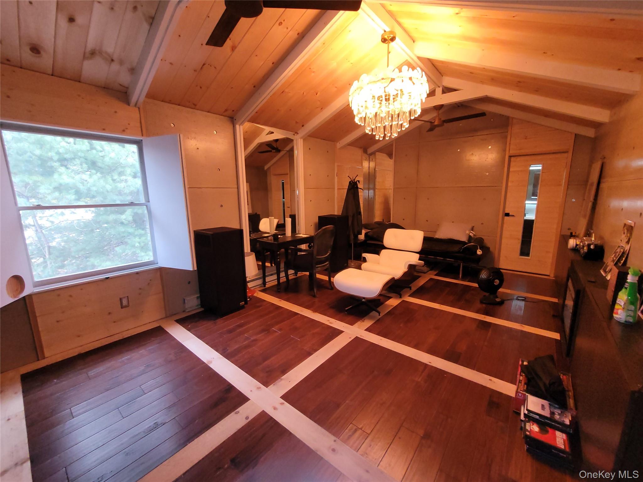 30 Straight Path Property Photo 6