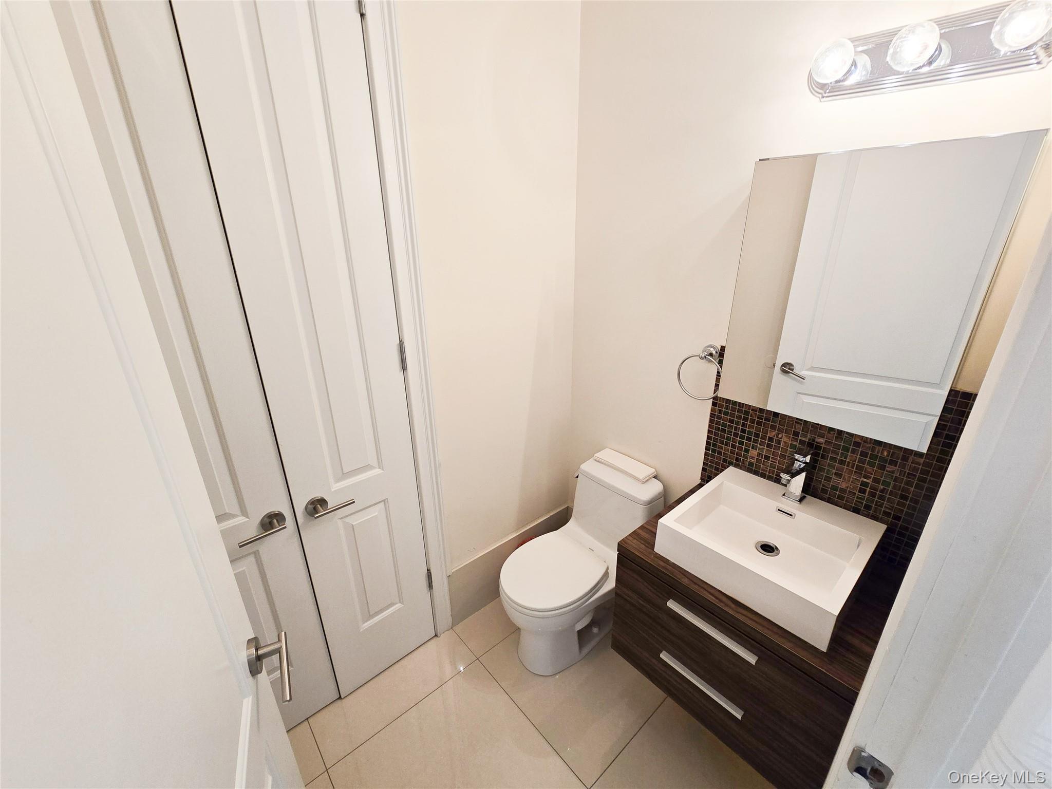 63-36 99 Sreet 8c Property Photo 8