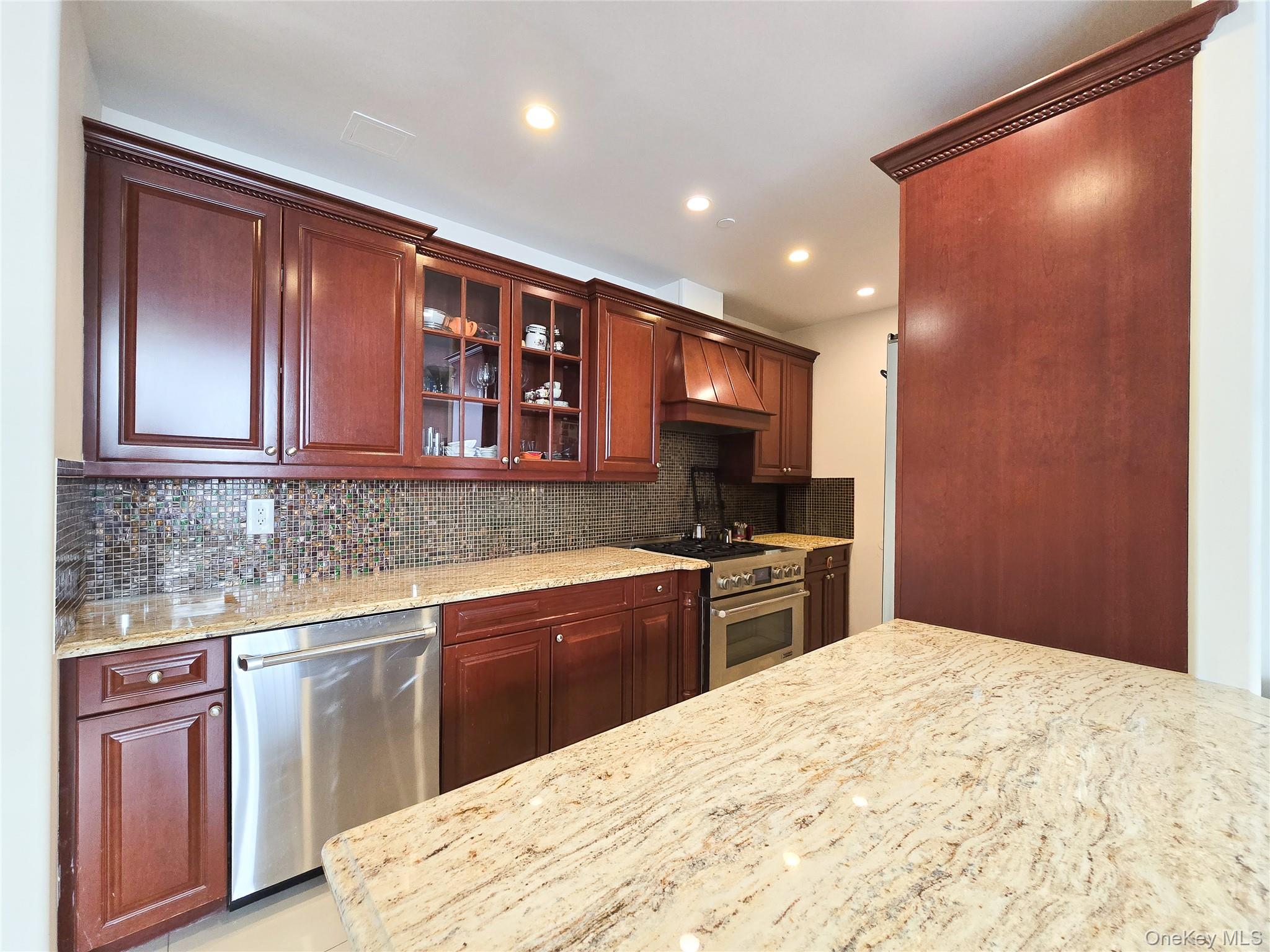 63-36 99 Sreet 8c Property Photo 10