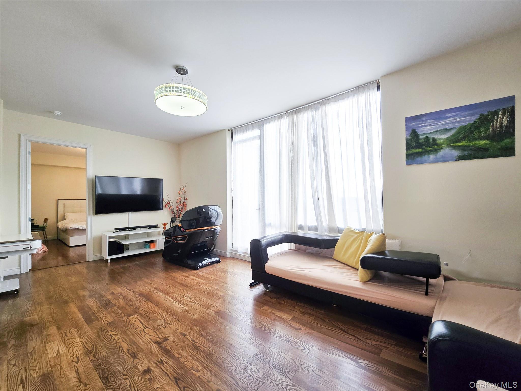 63-36 99 Sreet 8c Property Photo 12
