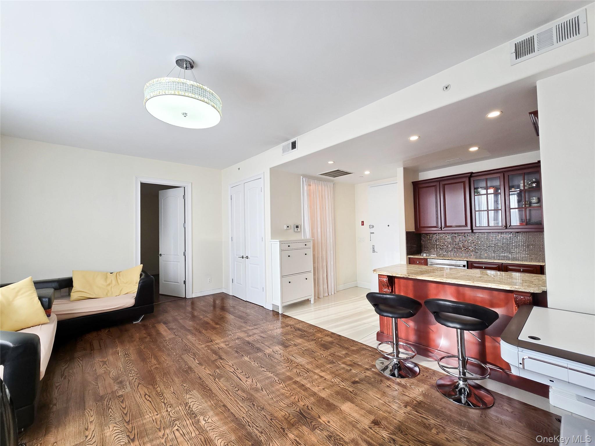 63-36 99 Sreet 8c Property Photo 13