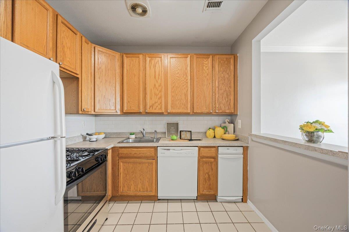 227 Surf Drive 138b Property Photo 12